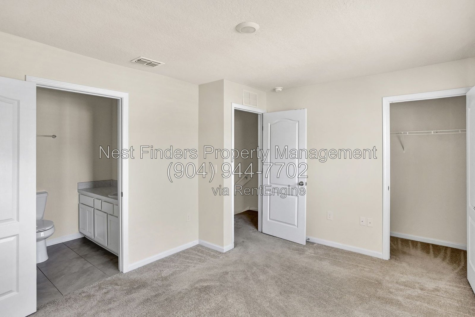 Nice townhome for rent in Rivergate! property image