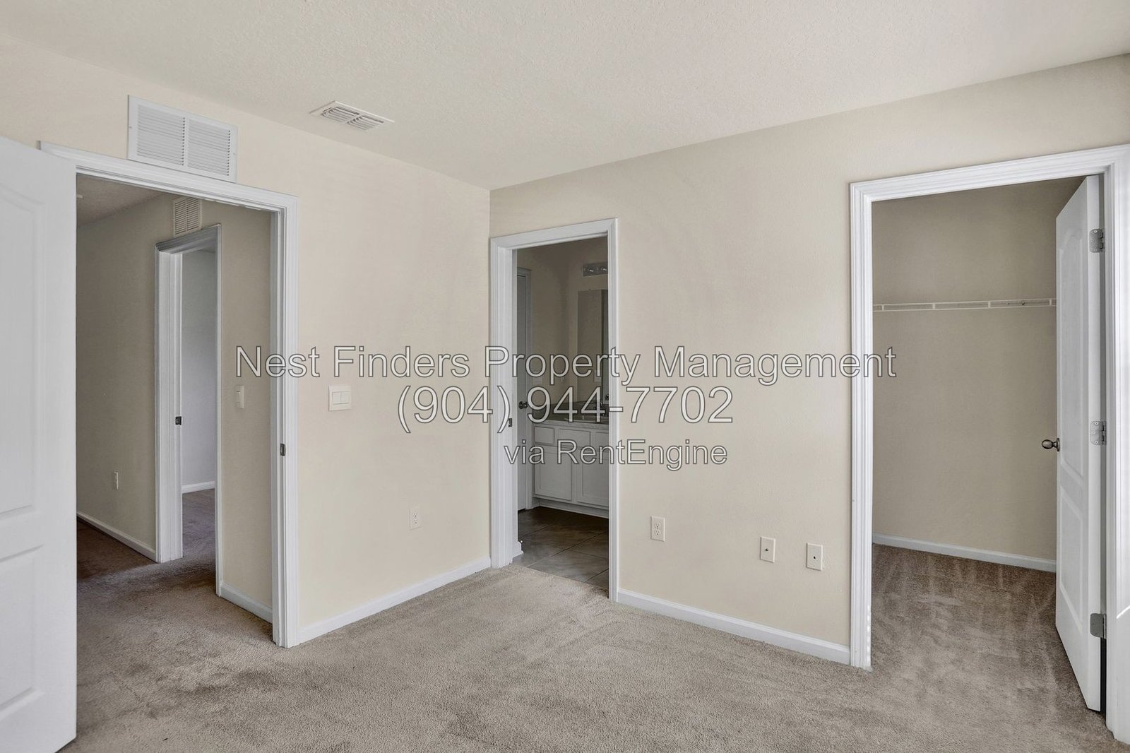 Nice townhome for rent in Rivergate! property image