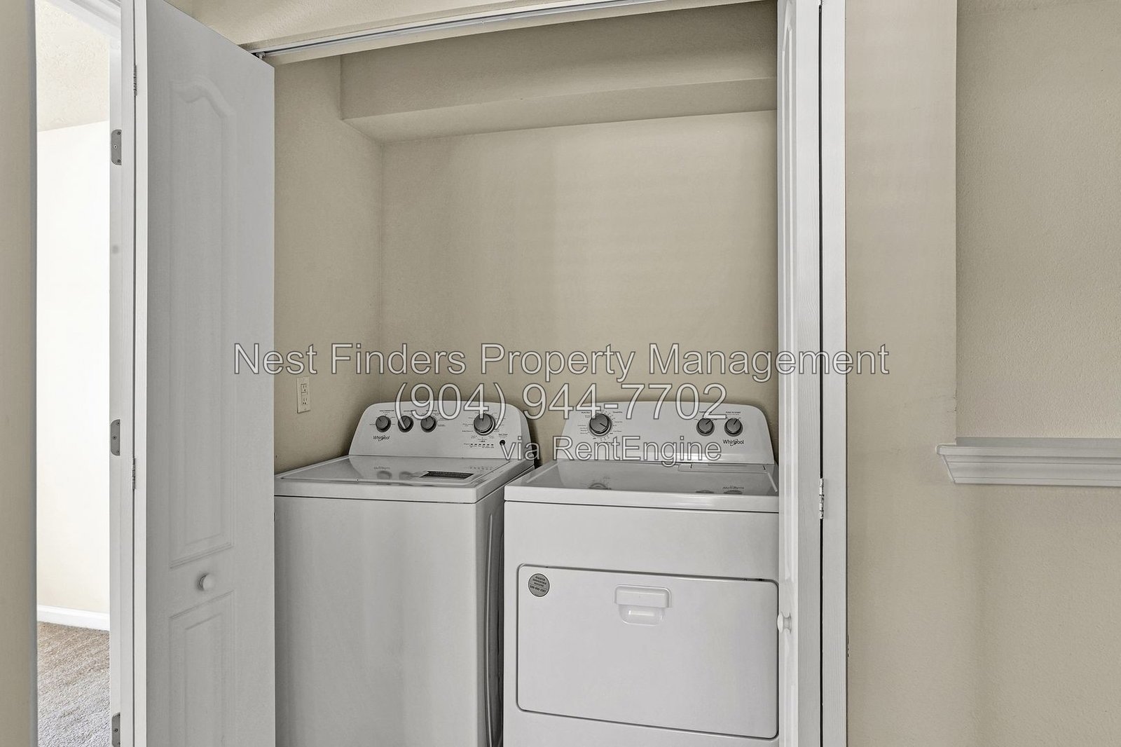 Nice townhome for rent in Rivergate! property image